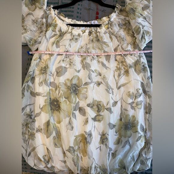 Italian Made Floral Peasant Long Sleeve Blouse, Soft & Silky, Size S - Picture 8 of 9